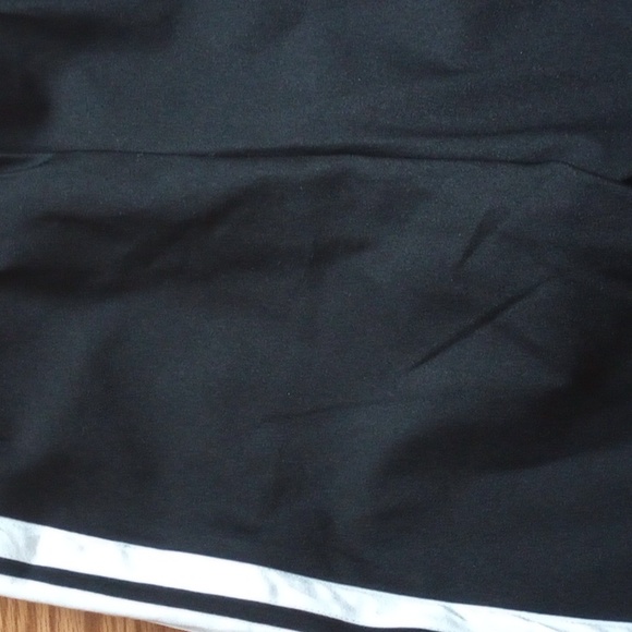 Track pants - Picture 2 of 4